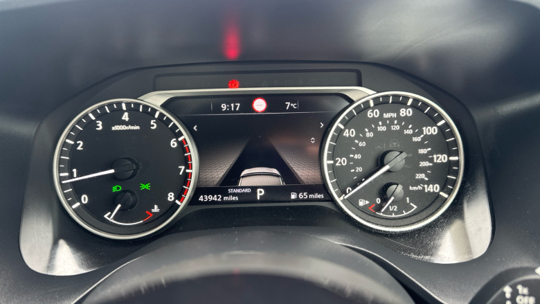 Nissan Qashqai 1.3 DiG-T MH 158 Acenta Premium 5dr Xtronic Petrol Hatchback